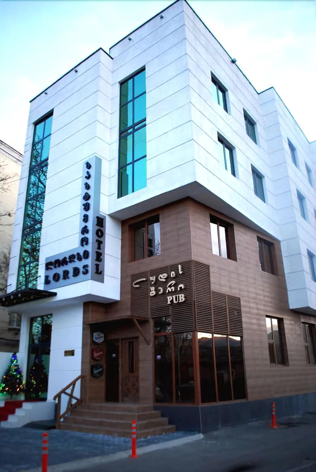 Lords Hotel Tbilisi Exteriör bild